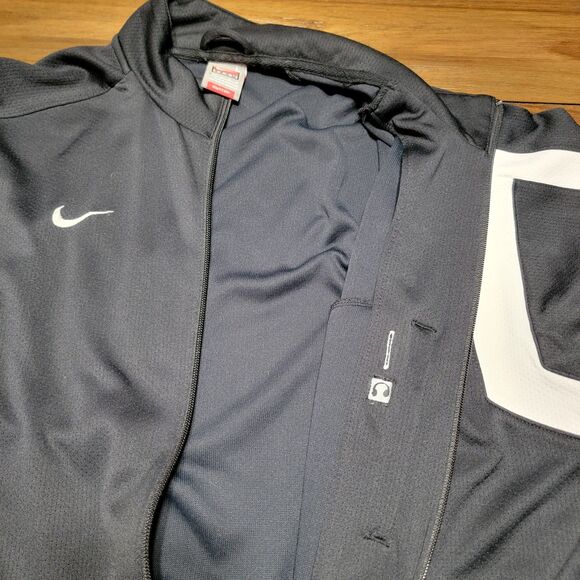 Nike Team Full Zip Black Athletic Jacket w/iPod Pocket - Size Large - Picture 3 of 7